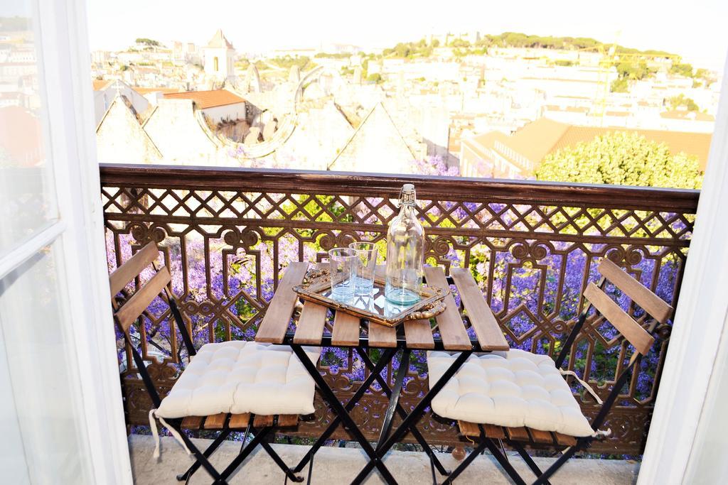 Feeling Chiado 15 Hotel Lisbon Exterior photo